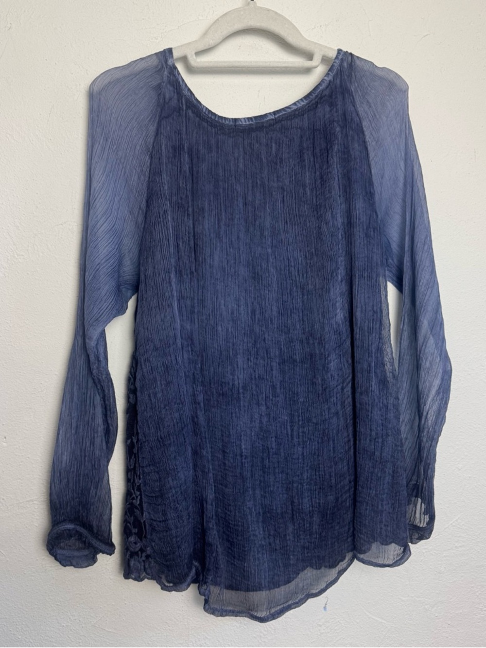 Tempo Paris Romantic Floral Flowing Lightweight Blouse - Picture 5 of 11